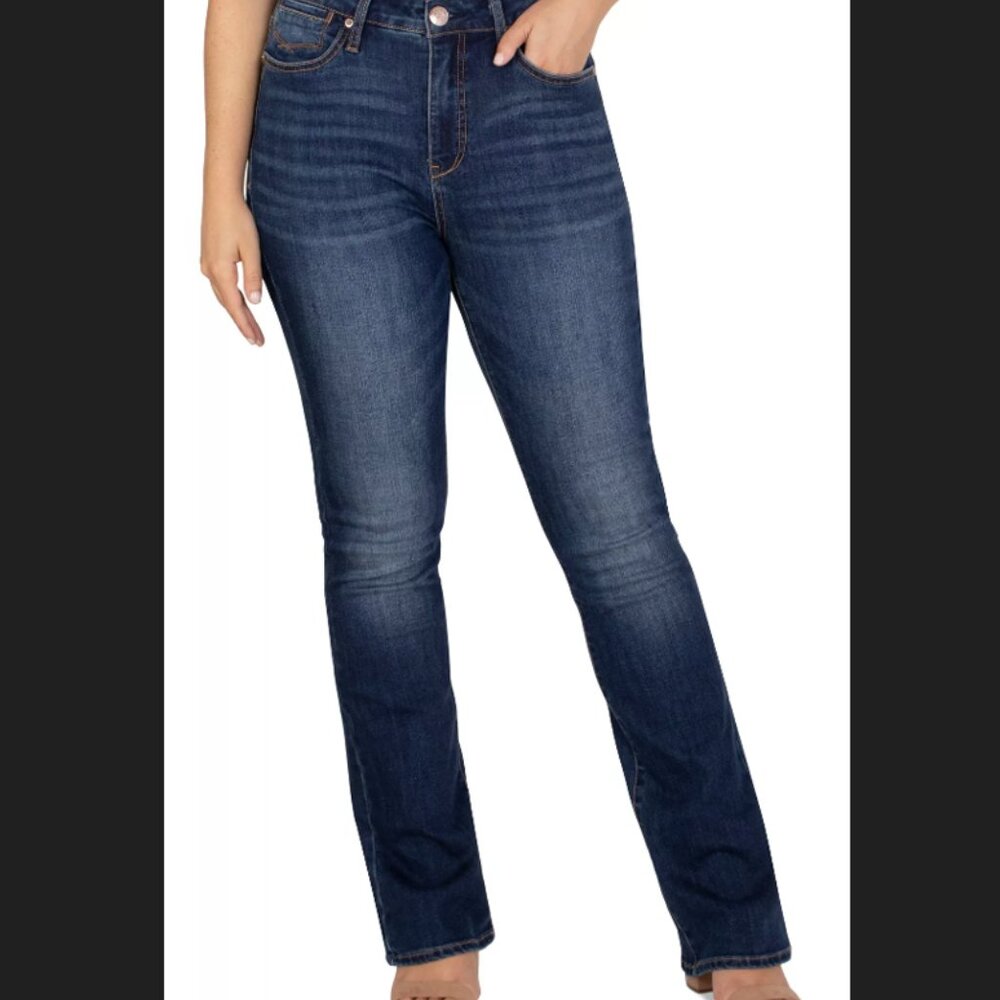 Seven7 Bombshell Bootcut Jeans in London Wash, 22W Petite